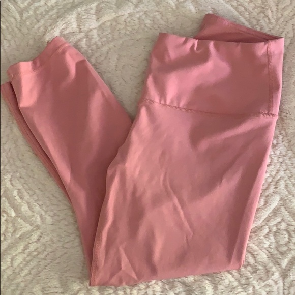 NOT FOR SALE- 2 pairs of yogalicious leggings!💕 - Picture 5 of 8